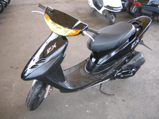 honda dio scooter. HONDA DIO ZX (AF35)